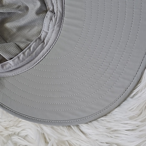 Camptrace Pink and Gray Adjustable Sun Visor Hat NWOT - Picture 6 of 8